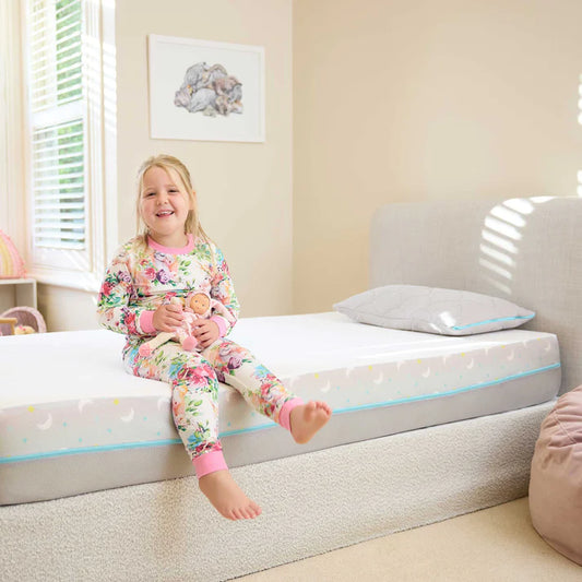 Transitioning from cot to bed: Tips & tricks